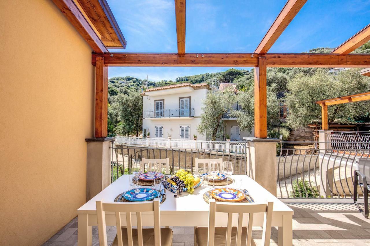 Chez Carme' Apartamento Sorrento Exterior foto